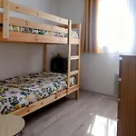 Сasa de vacaciones Maison Cosy Au Bord Du Canal, Piscine Et Parking Béziers