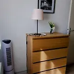 Сasa de vacaciones Maison Cosy Au Bord Du Canal, Piscine Et Parking *