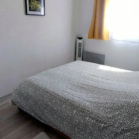 Feriehus Maison Cosy Au Bord Du Canal, Piscine Et Parking *